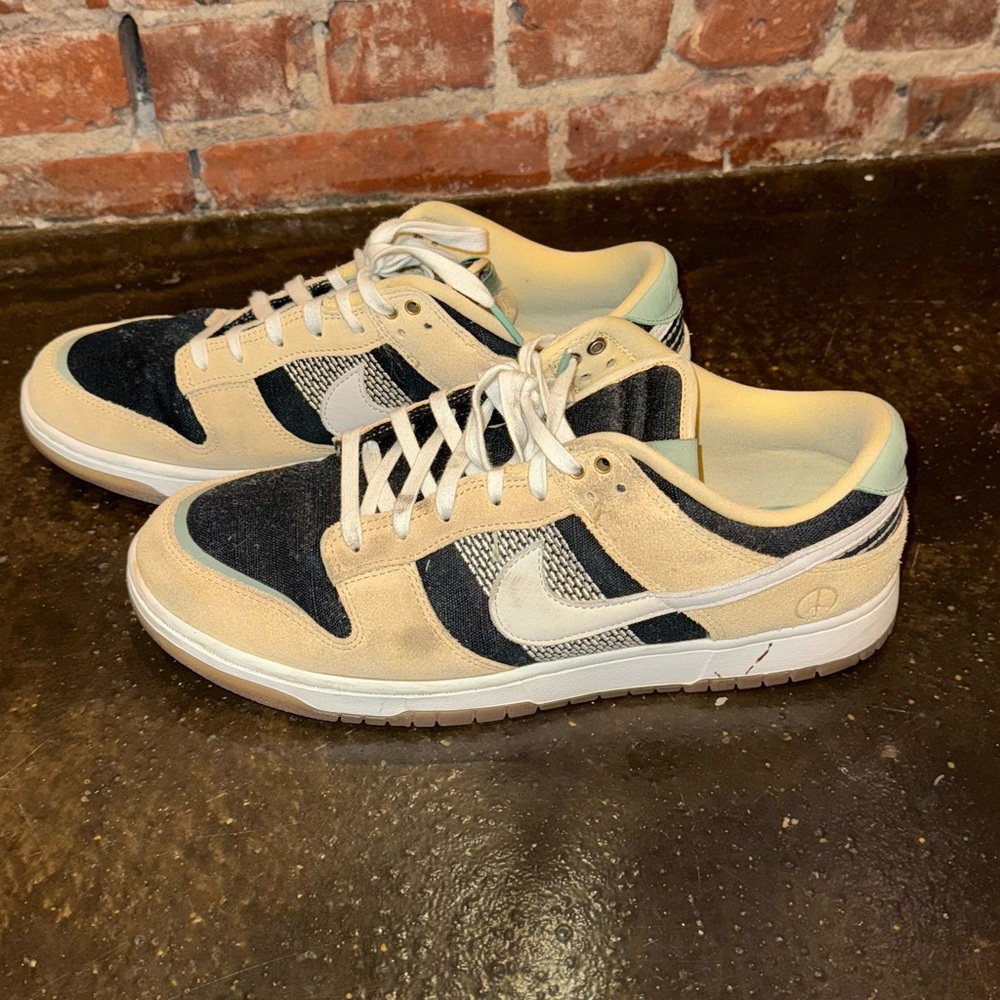 Nike Black and Cream Sneakers